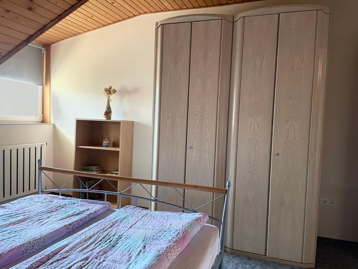Esther Apartman Gyenesdias Ngoại thất bức ảnh